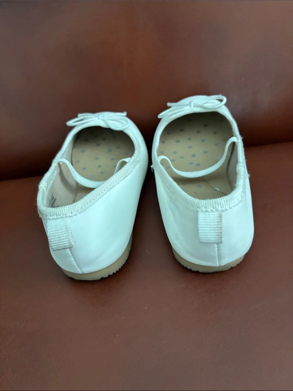 Cat & Jack Cream Girls' Bow Strap Ballet Flats